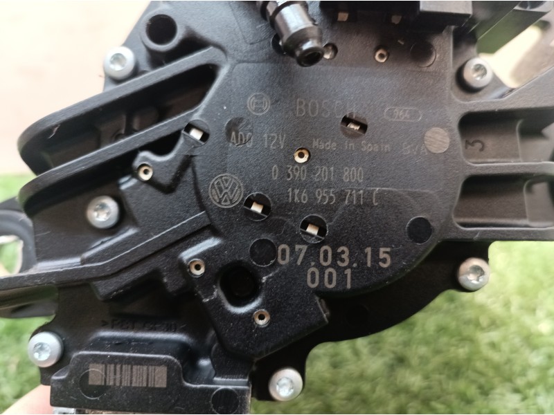 Recambio de motor limpia trasero para volkswagen golf v berlina (1k1) highline referencia OEM IAM 0390201800 0390201800 1K695571