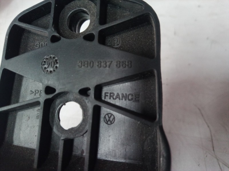 Recambio de cerradura puerta delantera derecha para volkswagen passat berlina (3b3) advance referencia OEM IAM 3B0837868 3B08378