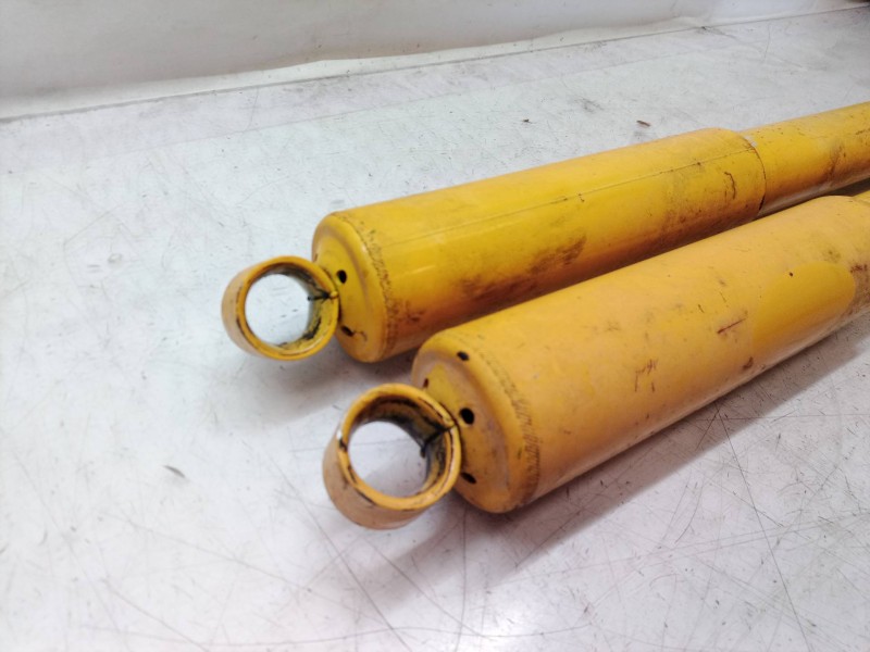 Recambio de amortiguador trasero para nissan patrol (k/w260) corto tb referencia OEM IAM   