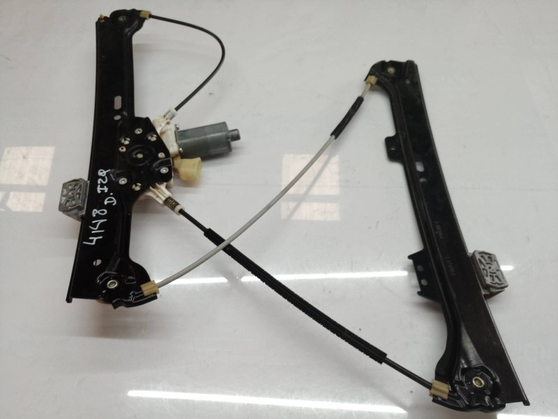 Recambio de elevalunas delantero izquierdo para bmw serie 5 berlina (e60) 530d referencia OEM IAM 6981141 6981141 0130821459