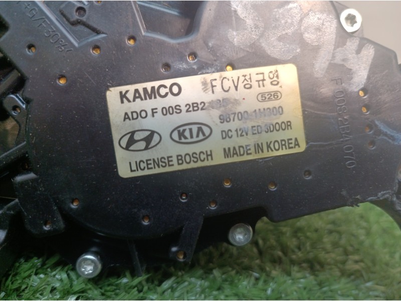 Recambio de motor limpia trasero para kia cee´d emotion referencia OEM IAM 987001H300 987001H300 F00S2B2185