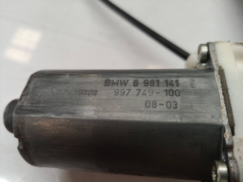 Recambio de elevalunas delantero izquierdo para bmw serie 5 berlina (e60) 530d referencia OEM IAM 6981141 6981141 0130821459