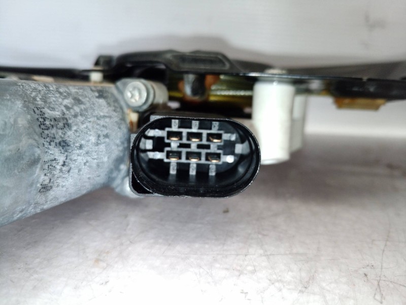 Recambio de elevalunas trasero izquierdo para bmw serie 5 berlina (e60) 530d referencia OEM IAM 6922319 6922319 6922319