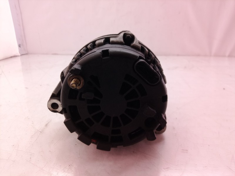 Recambio de alternador para ssangyong kyron 200 xdi premium 4wd referencia OEM IAM A6641540002 A6641540002 A6641540002