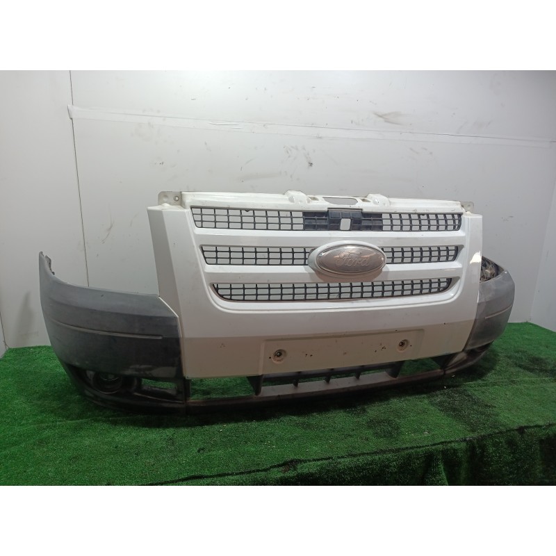 Recambio de paragolpes delantero para ford transit combi ´06 ft 260 corto referencia OEM IAM   