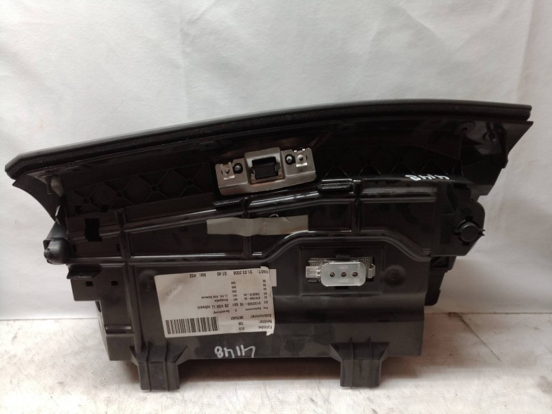 Recambio de guantera para bmw serie 5 berlina (e60) 530d referencia OEM IAM 51456976375 51456976375 9132600