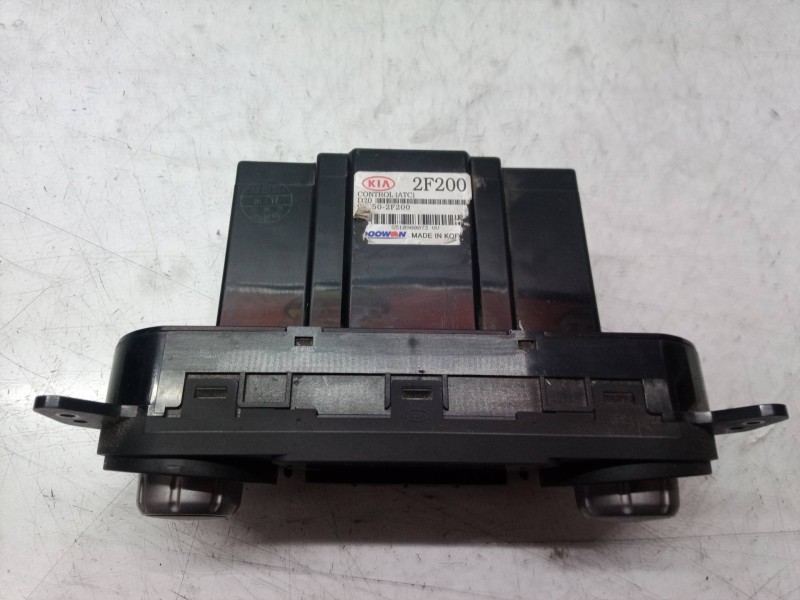 Recambio de mando calefaccion / aire acondicionado para kia cerato 2.0 ex crdi berlina (4-ptas.) referencia OEM IAM 972502F200 9