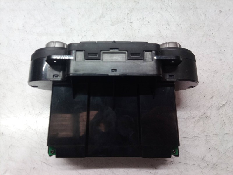 Recambio de mando calefaccion / aire acondicionado para kia cerato 2.0 ex crdi berlina (4-ptas.) referencia OEM IAM 972502F200 9