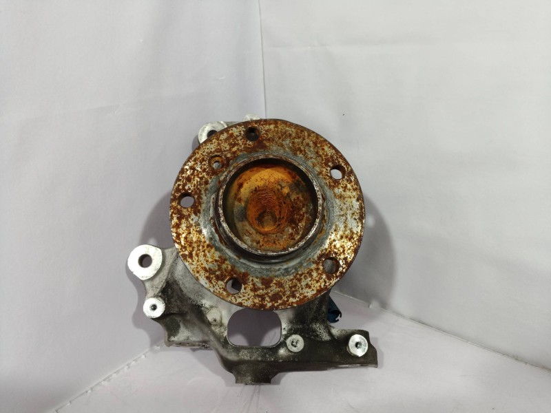 Recambio de mangueta delantera derecha para bmw serie 5 berlina (e60) 530d referencia OEM IAM 6760954 6760954 6760954