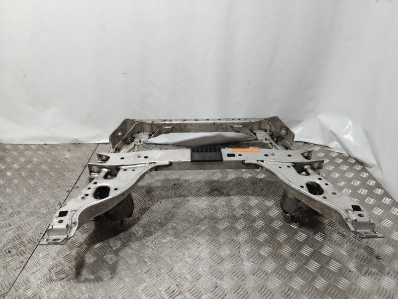 Recambio de cuna motor para bmw serie 1 berlina (e81/e87) 120i referencia OEM IAM 2121644 2121644 2121644