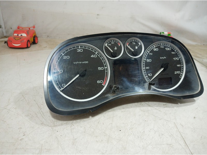 Recambio de cuadro instrumentos para peugeot 307 break / sw (s1) 2.0 16v hdi fap cat (rhr / dw10bted4) referencia OEM IAM P96512