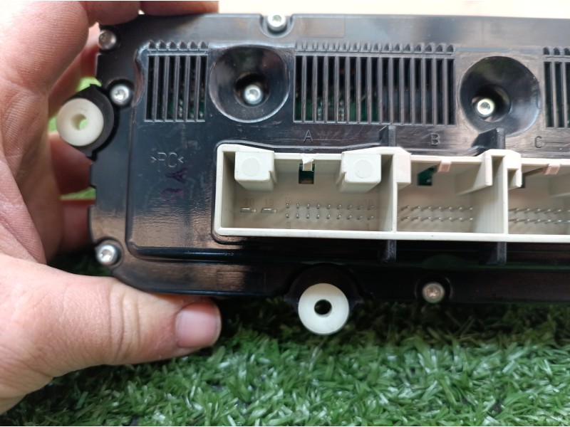 Recambio de mando calefaccion / aire acondicionado para volkswagen golf plus (5m1) bluemotion edition referencia OEM IAM 7464147