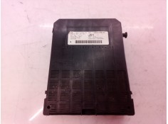 Recambio de caja reles / fusibles para citroën c5 berlina 2.0 hdi x referencia OEM IAM 9651197380 9651197380 9651196680 2