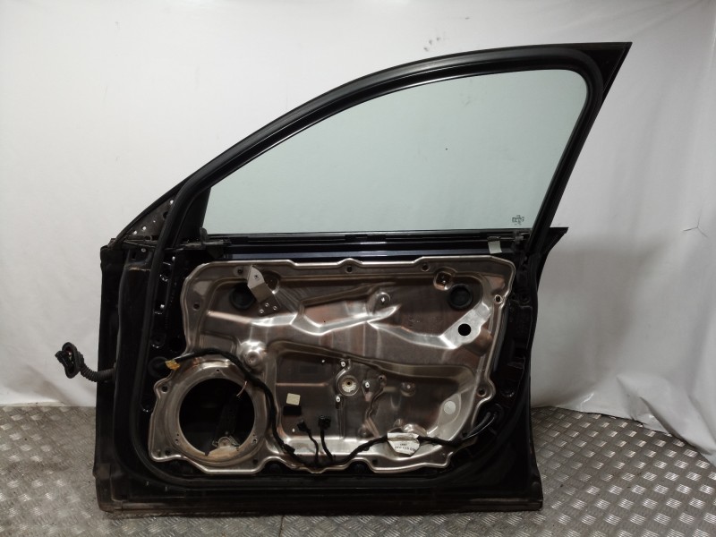 Recambio de puerta delantera derecha para audi a8 (4e2) 3.0 tdi quattro l referencia OEM IAM   
