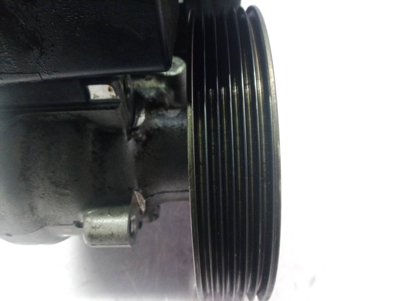 Recambio de bomba direccion para citroën xsara berlina 2.0 hdi 66kw premier referencia OEM IAM 9638339880 9638339880 9638339880