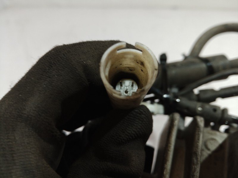 Recambio de pinza freno trasera derecha para bmw serie 5 berlina (e60) 530d referencia OEM IAM 4220BMW 4220 4220