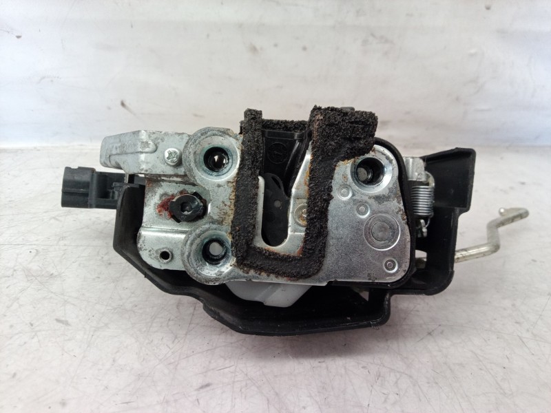 Recambio de cerradura puerta trasera derecha para kia picanto 1.1 active referencia OEM IAM 8142007010HU 8142007010HU 8142007010