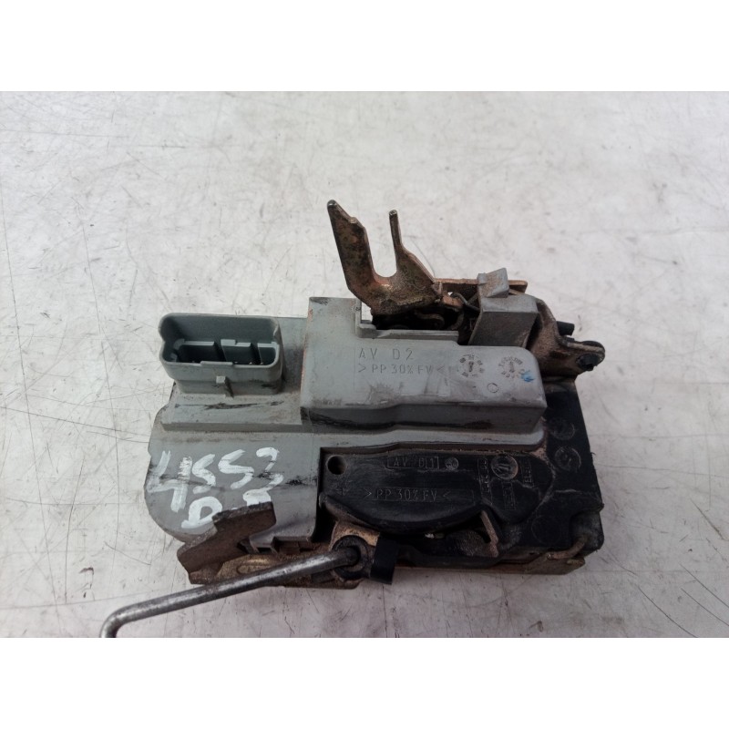 Recambio de cerradura puerta delantera derecha para citroën xsara berlina 2.0 hdi 66kw premier referencia OEM IAM   