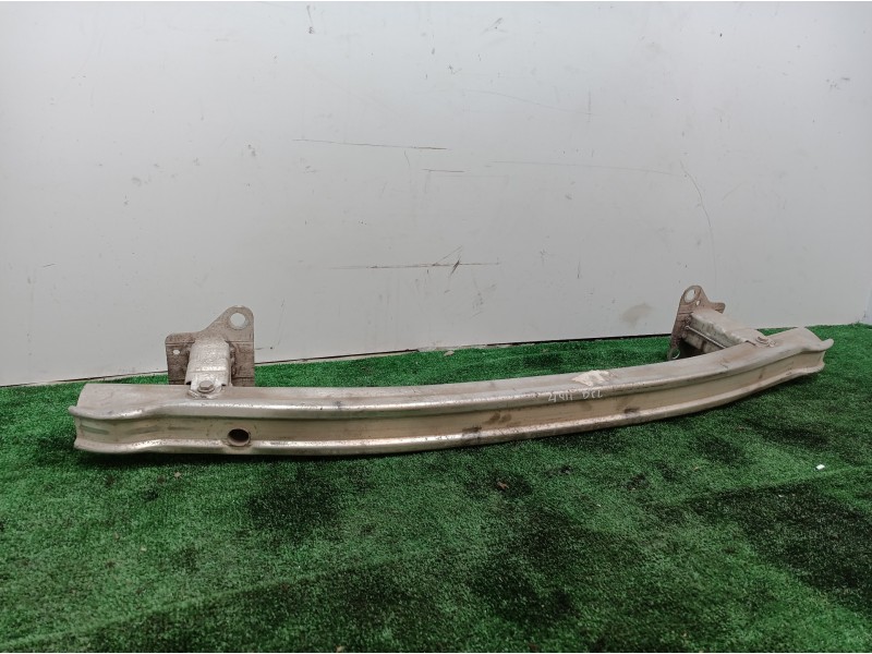 Recambio de refuerzo paragolpes delantero para renault megane ii coupe/cabrio authentique referencia OEM IAM 8200011108J 8200011