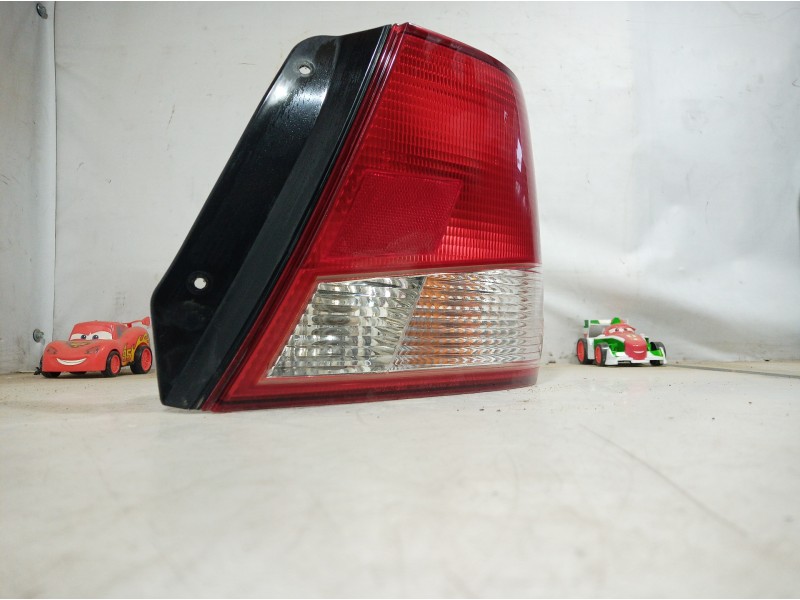 Recambio de piloto trasero derecho para hyundai accent (lc) 1.3 cat referencia OEM IAM   