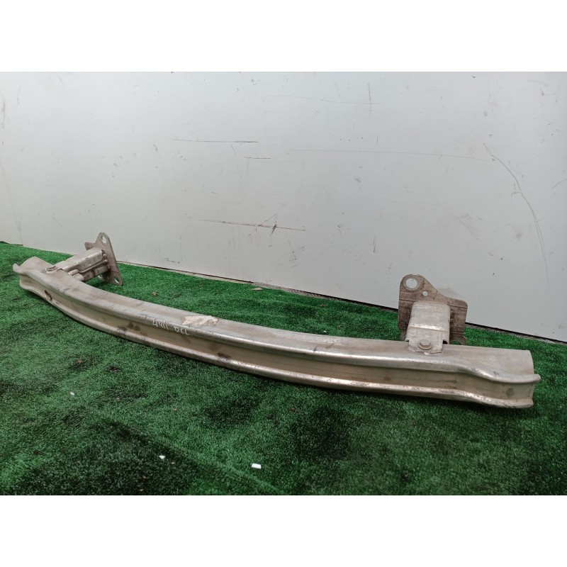 Recambio de refuerzo paragolpes delantero para renault megane ii coupe/cabrio authentique referencia OEM IAM 8200011108J 8200011