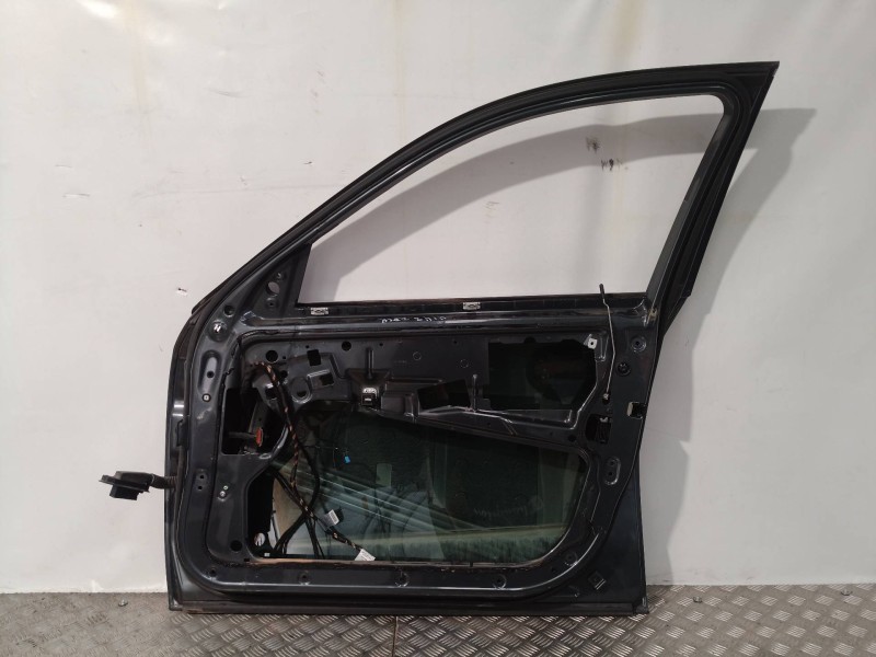 Recambio de puerta delantera derecha para bmw serie 5 berlina (e60) 530d referencia OEM IAM   