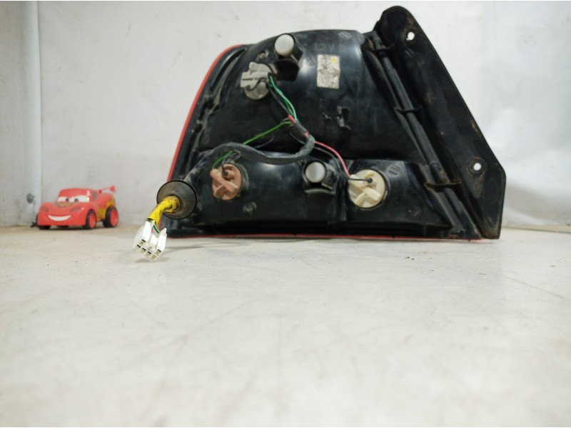 Recambio de piloto trasero derecho para hyundai accent (lc) 1.3 cat referencia OEM IAM   