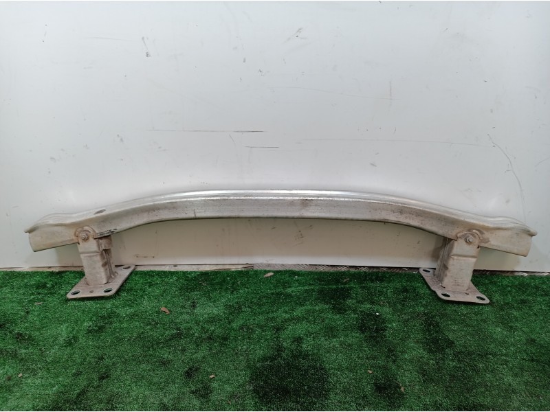 Recambio de refuerzo paragolpes delantero para renault megane ii coupe/cabrio authentique referencia OEM IAM 8200011108J 8200011