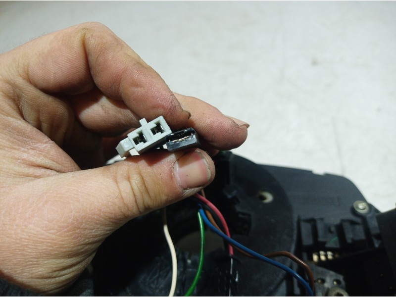 Recambio de mando multifuncion para renault megane ii classic berlina 1.9 dci diesel referencia OEM IAM 820021646511D 8200216465