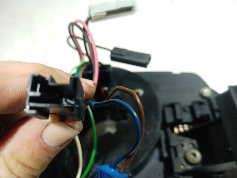 Recambio de mando multifuncion para renault megane ii classic berlina 1.9 dci diesel referencia OEM IAM 820021646511D 8200216465
