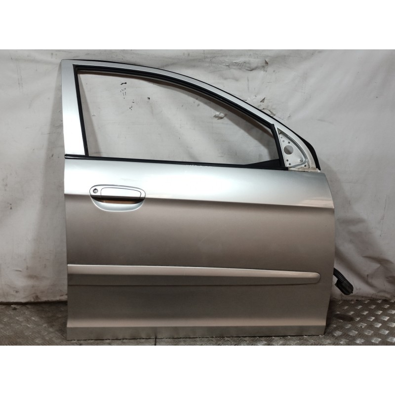 Recambio de puerta delantera derecha para kia picanto 1.1 active referencia OEM IAM 7600407010 7600407010 7600407010