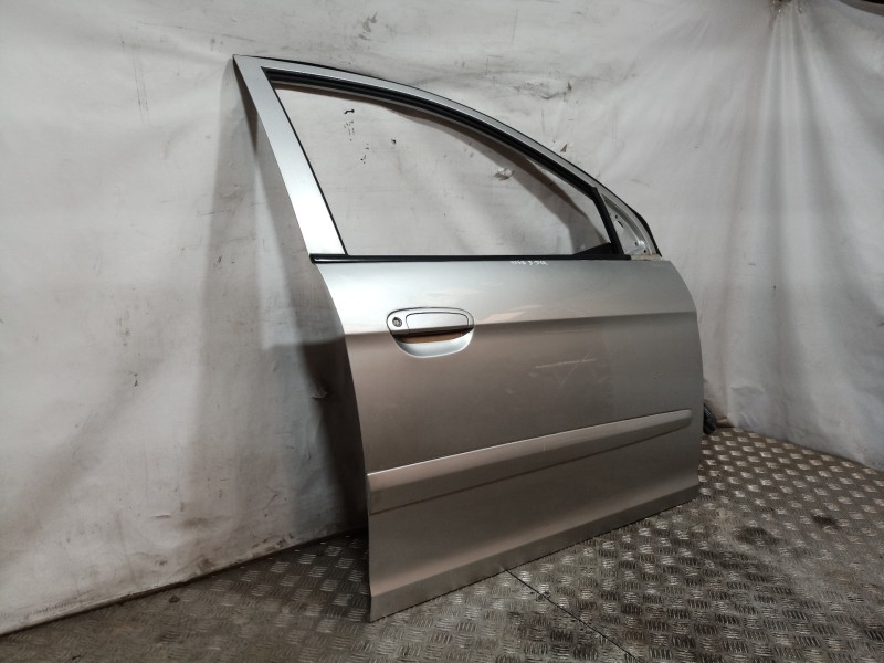 Recambio de puerta delantera derecha para kia picanto 1.1 active referencia OEM IAM 7600407010 7600407010 7600407010