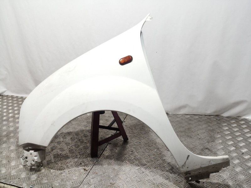 Recambio de aleta delantera izquierda para renault kangoo (f/kc0) alize referencia OEM IAM 7751691052 7751691052 7751691052