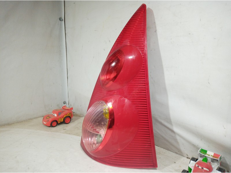 Recambio de piloto trasero derecho para peugeot 107 básico referencia OEM IAM   