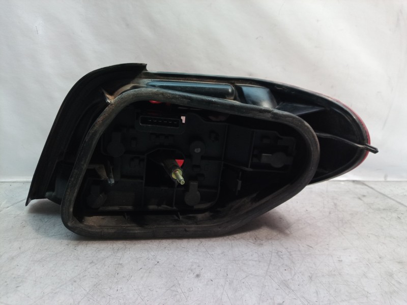 Recambio de piloto trasero izquierdo para citroën xsara berlina 2.0 hdi 66kw premier referencia OEM IAM   