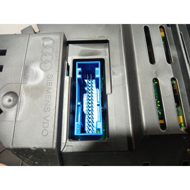 Recambio de cuadro instrumentos para audi a8 (4e2) 3.0 tdi quattro l referencia OEM IAM 4E0920901G 4E0920901G 4E0920901