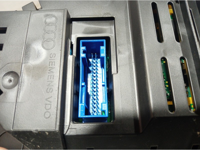 Recambio de cuadro instrumentos para audi a8 (4e2) 3.0 tdi quattro l referencia OEM IAM 4E0920901G 4E0920901G 4E0920901