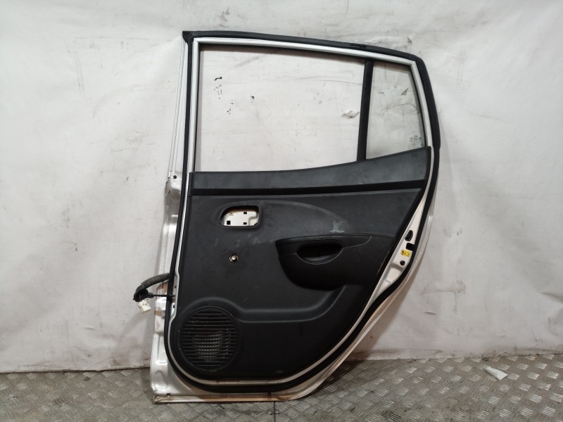 Recambio de puerta trasera derecha para kia picanto 1.1 active referencia OEM IAM 7700407010 7700407010 7700407010