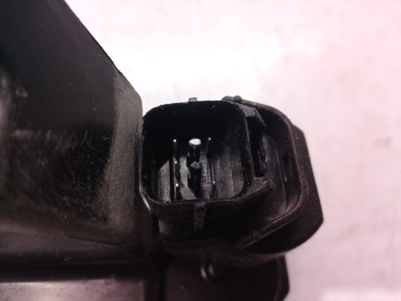 Recambio de cerradura puerta trasera izquierda para ssangyong kyron 200 xdi premium 4wd referencia OEM IAM   