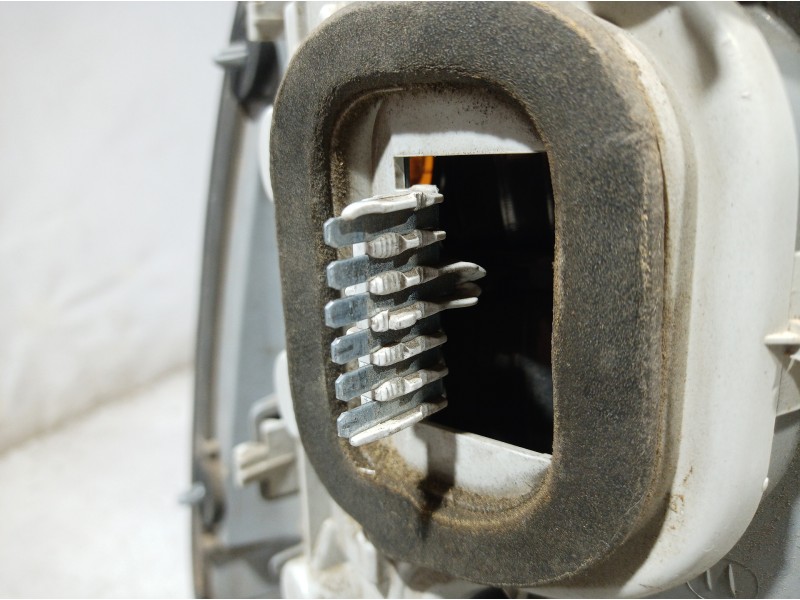 Recambio de piloto trasero derecho para opel astra g berlina club referencia OEM IAM 13117093 13117093 13117093