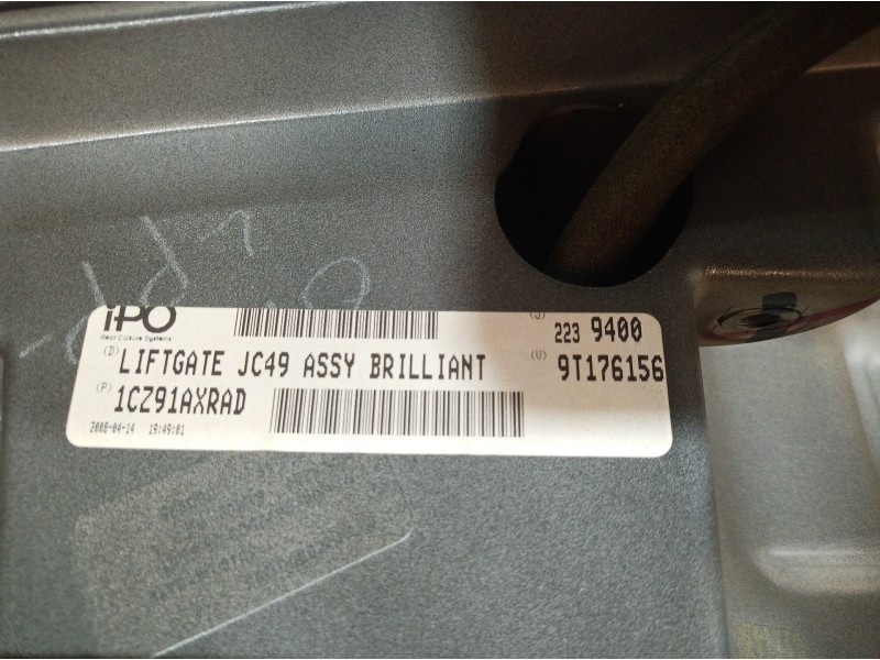 Recambio de porton trasero para dodge journey sxt referencia OEM IAM 1CZ91 1CZ91 1CZ91