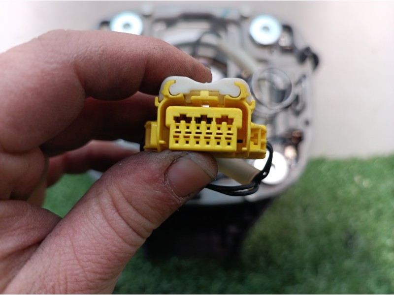 Recambio de airbag volante para volkswagen golf plus (5m1) bluemotion edition referencia OEM IAM 61921050A 61921050A 1K0880201BJ