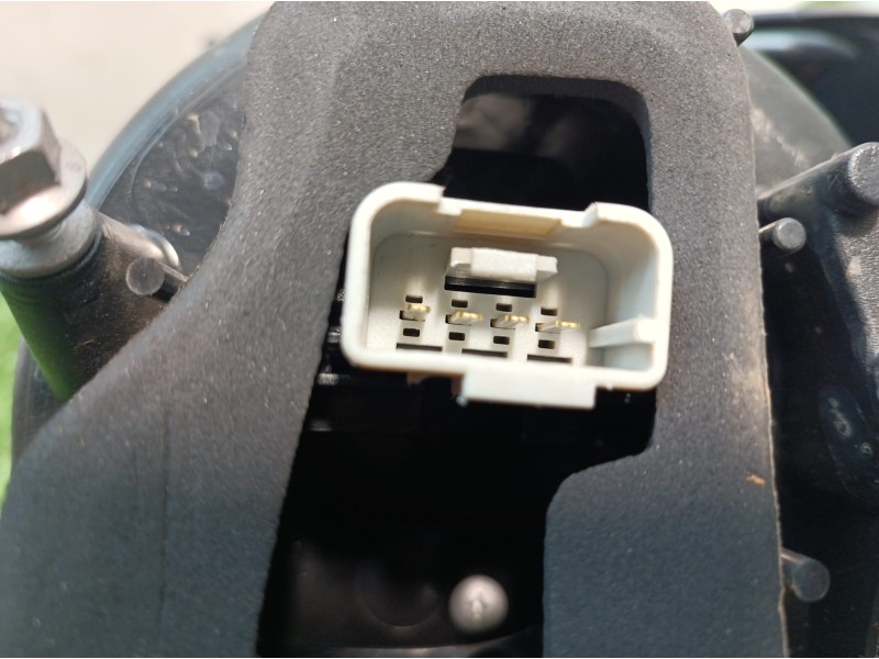 Recambio de piloto trasero izquierdo para volkswagen golf plus (5m1) bluemotion edition referencia OEM IAM 084411972LB 084411972