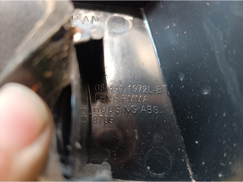 Recambio de piloto trasero izquierdo para volkswagen golf plus (5m1) bluemotion edition referencia OEM IAM 084411972LB 084411972