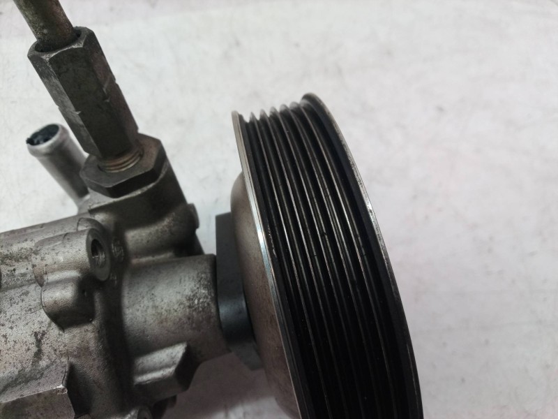 Recambio de bomba direccion para alfa romeo 147 (190) 1.6 t.spark distinctive referencia OEM IAM 46763561 46763561 7613955505