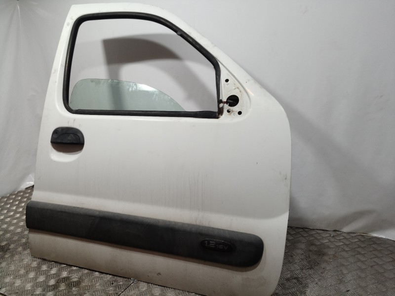 Recambio de puerta delantera derecha para renault kangoo (f/kc0) alize referencia OEM IAM 7751471747 7751471747 7751471747