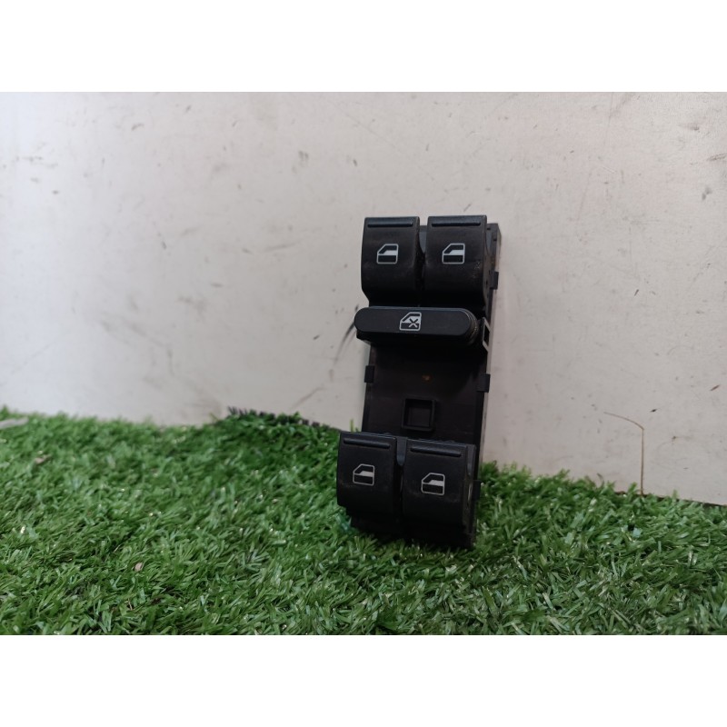 Recambio de mando elevalunas delantero izquierdo para volkswagen golf plus (5m1) bluemotion edition referencia OEM IAM 1K4959857