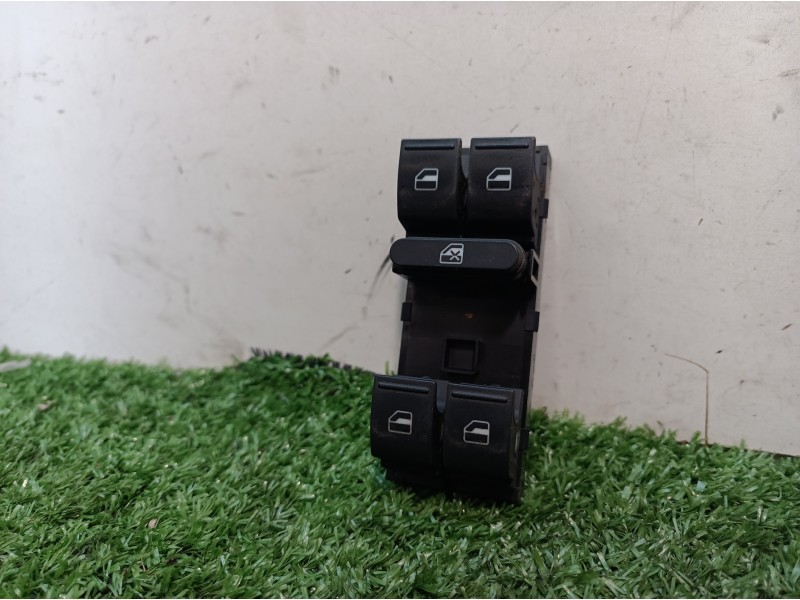 Recambio de mando elevalunas delantero izquierdo para volkswagen golf plus (5m1) bluemotion edition referencia OEM IAM 1K4959857