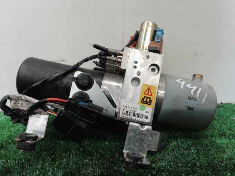 Recambio de varios para renault megane ii coupe/cabrio authentique referencia OEM IAM E84871789 E84871789 E84871789