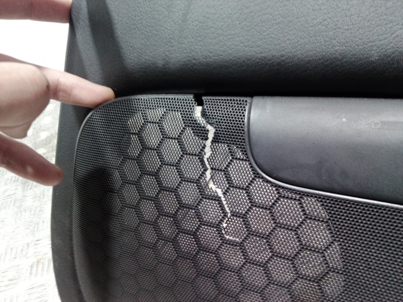 Recambio de guarnecido puerta trasera derecha para audi a8 (4e2) referencia OEM IAM 4E0868066 4E0868066 4E0868066